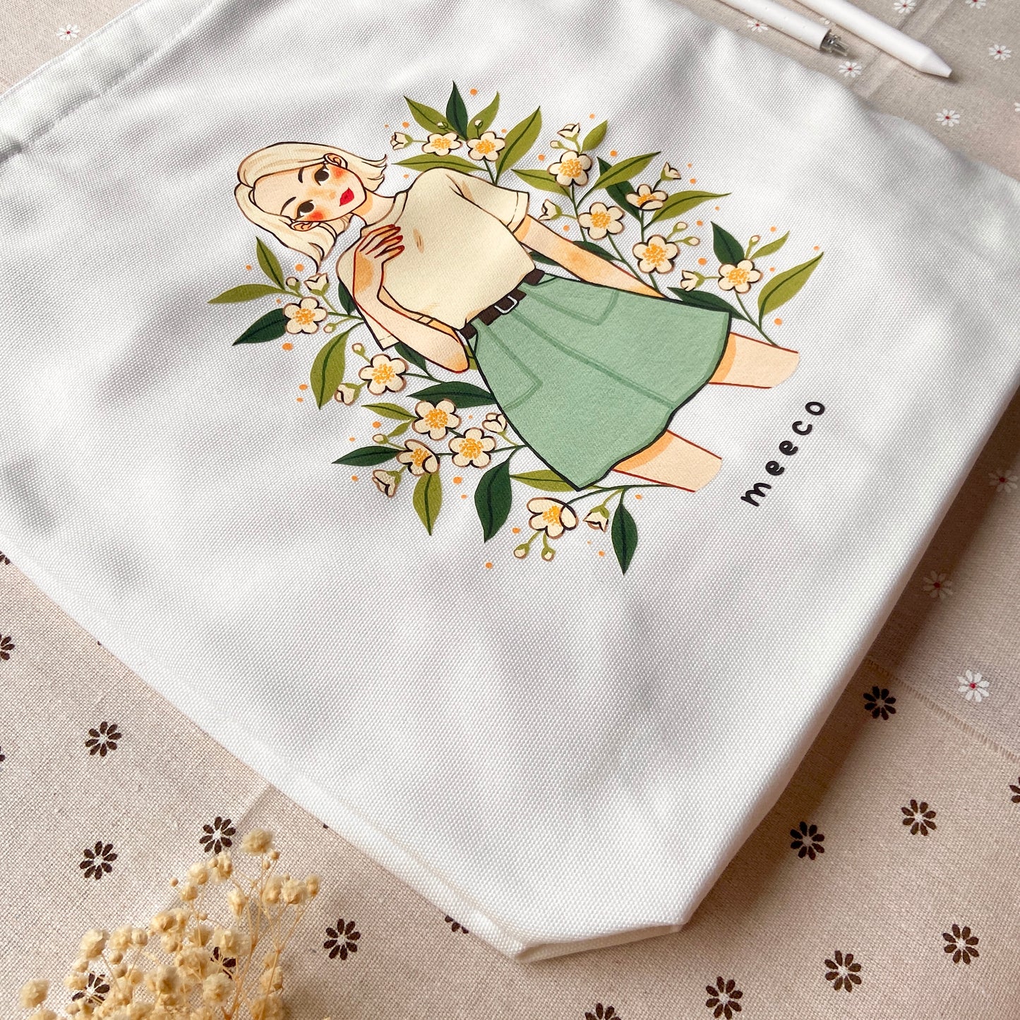 Camellia Sinensis Tote Bag