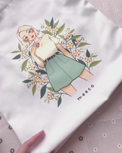 Camellia Sinensis Tote Bag